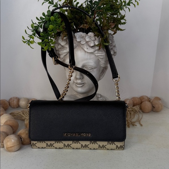 Michael Kors Jet Set Luggage Wallet on a Chain MK Signature Crossbody Bag - Picture 2 of 14